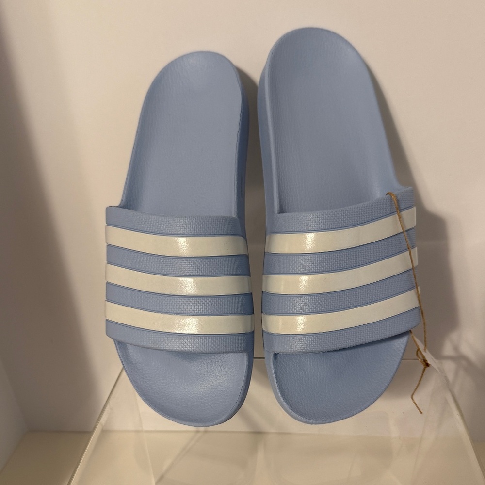 NWT Adidas Adilette Aqua slides women size 8 sky blue